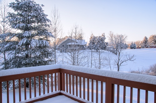 Can Winter Weather Delay Your Deck