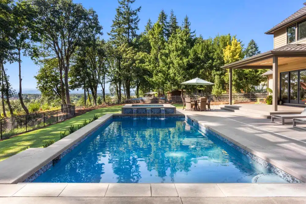 Getting the Perfect Patio with Your Pool