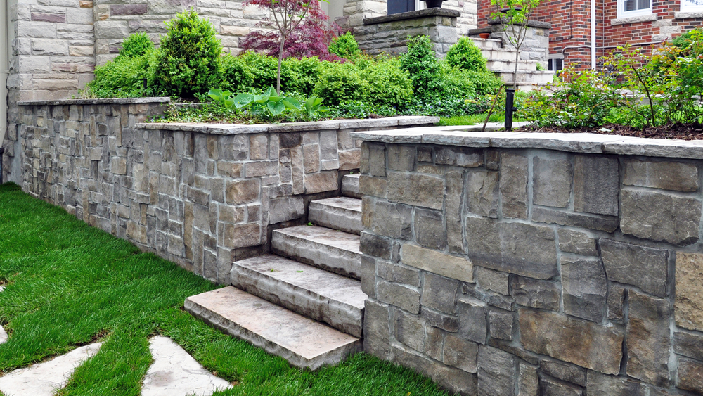 The Best Hardscaping Features for a More Functional Backyard
