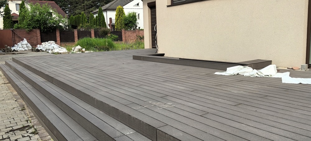 Keeping Your Deck Looking New